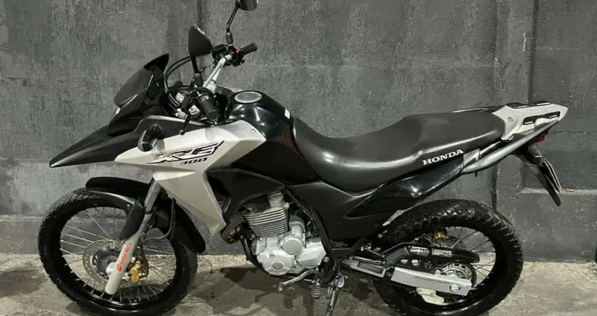 Honda Xre 300 2017