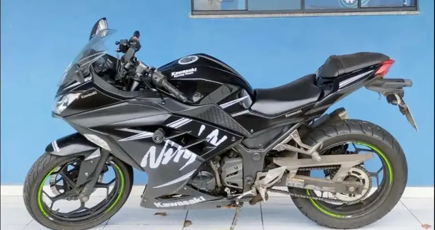 Kawasaki Ninja 300 ABS GASOLINA