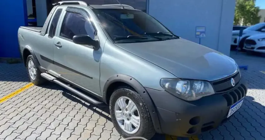Fiat STRADA 1.8 MPI ADVENTURE CE 8V FLEX 2P MANUAL