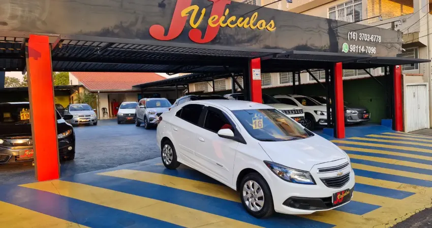GM PRISMA 1.4 LT 2016 BRANCO 