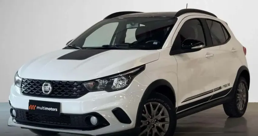 Fiat Argo TREKKING 1.8 16V Flex Aut.  - Branca - 2020/2020