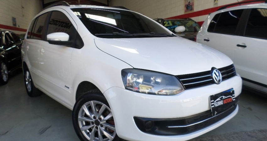 Spacefox 2014 Trend 1.6 Completo Flex