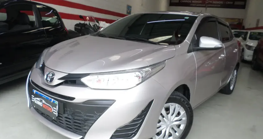 Toyota Yaris 1.3 XL Completo Flex 2020