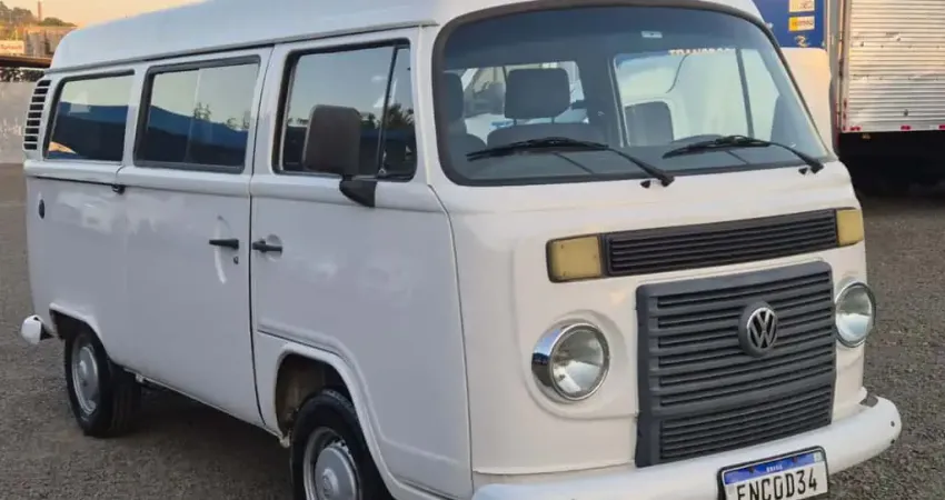 VOLKSWAGEN Kombi 1.4 FLEX STD LOTAÇÃO 12 LUGARES