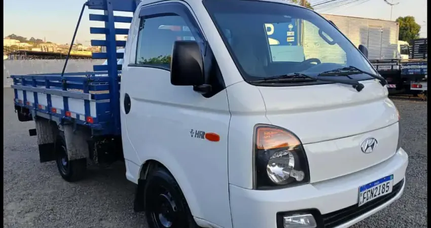 HYUNDAI HR 2.5 TCI HD DIESEL CARROCERIA DE MADEIRA
