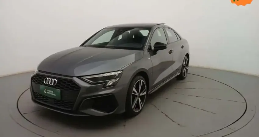 Audi A3 2024 2.0 40 tfsi mhev sedan s line s-tronic