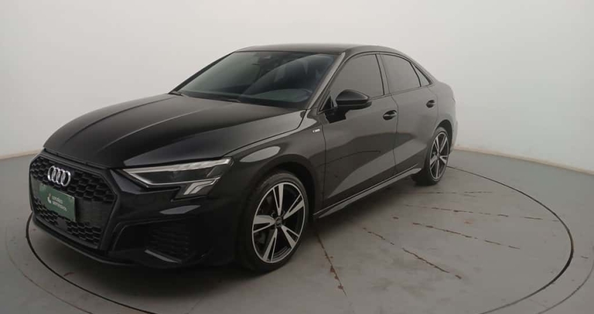 Audi A3 2024 2.0 40 tfsi mhev sedan s line s-tronic