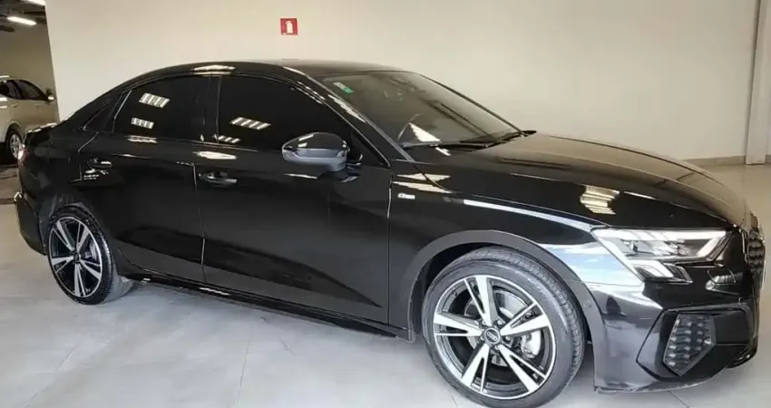 Audi A3 2024 2.0 40 tfsi mhev sedan s line s-tronic