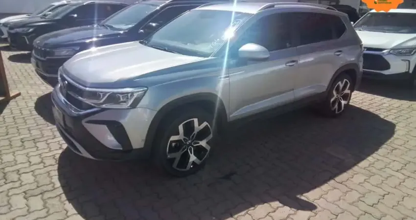 Volkswagen Taos 2024 1.4 250 tsi total flex highline automático