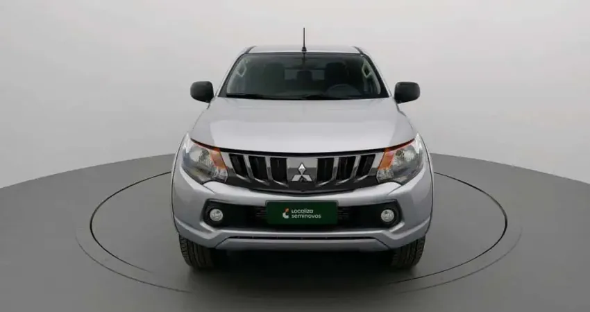 Mitsubishi L200 triton 2023 2.4 16v turbo diesel gls cd 4x4 automático