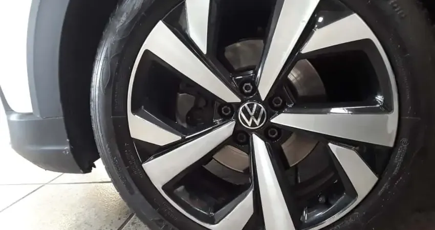 Volkswagen Nivus 2024 1.0 200 tsi total flex highline automático