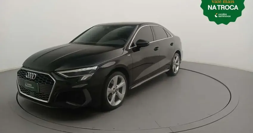 Audi A3 2024 2.0 40 tfsi mhev sedan s line s-tronic