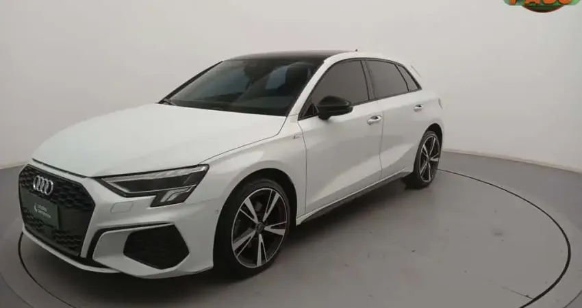 Audi A3 2024 2.0 40 tfsi mhev sportback performance black s-tronic