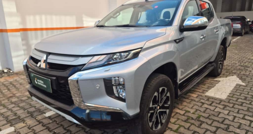 Mitsubishi L200 triton 2023 2.4 16v turbo diesel sport hpe-s cd 4p 4x4 automático