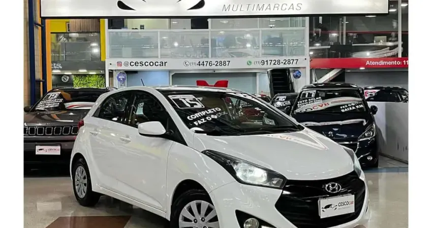 Hyundai HB20 COMFORT 1.0 FLEX COMPLETO - Branca - 2014/2015