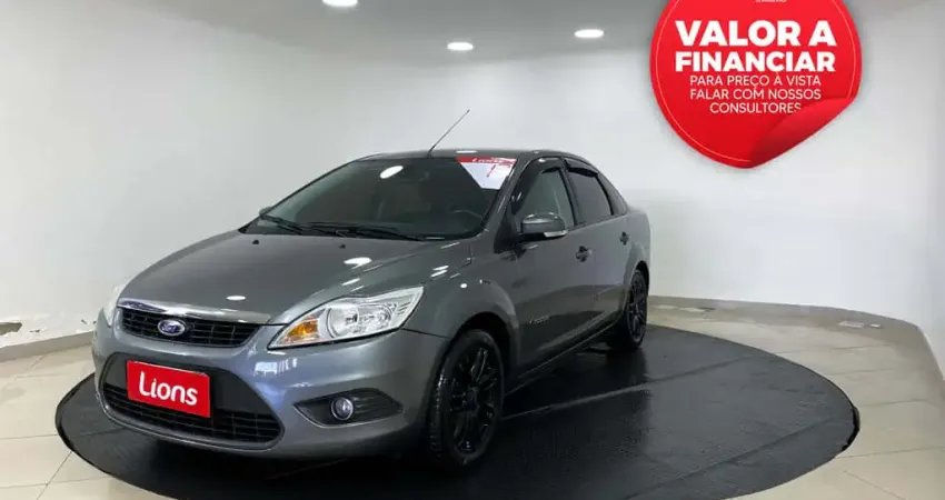 FORD FOCUS FOCUS SEDAN SE 2.0 POWERSHIFT