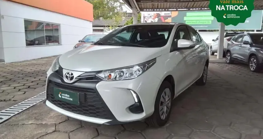 Toyota Yaris 2023 1.5 16v flex sedan xl live multidrive