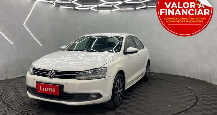 VOLKSWAGEN JETTA 2.0 COMFORTLINE 4P