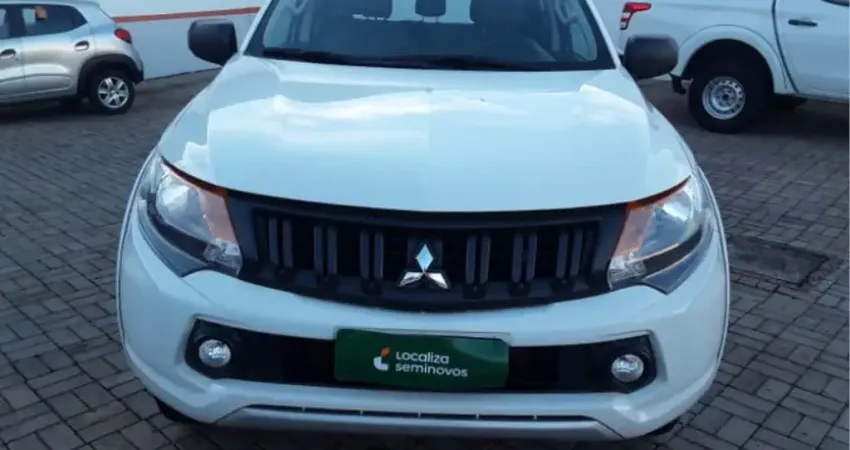 Mitsubishi L200 triton 2023 2.4 16v turbo diesel gl cd 4x4 manual