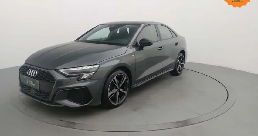 Audi A3 2024 2.0 40 tfsi mhev sedan s line s-tronic