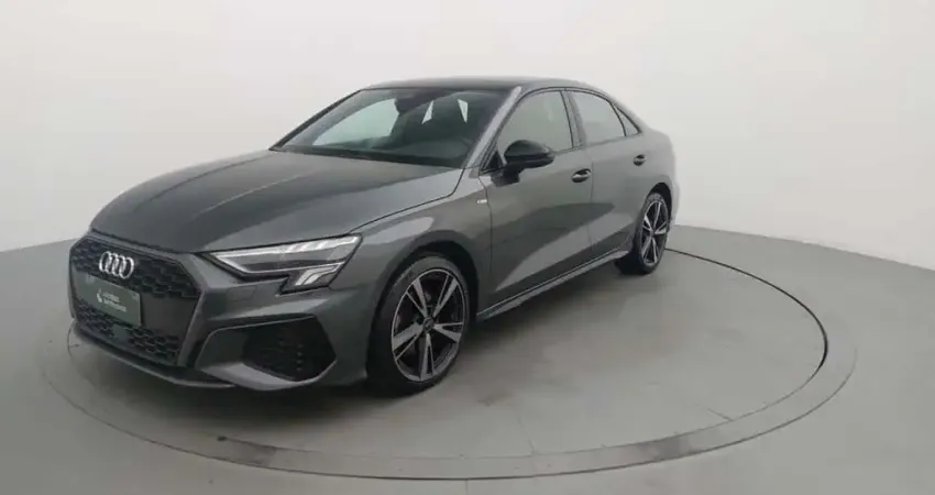 Audi A3 2024 2.0 40 tfsi mhev sedan s line s-tronic