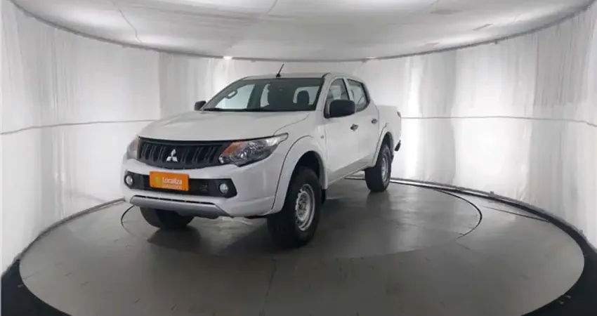 Mitsubishi L200 triton 2023 2.4 16v turbo diesel gl cd 4x4 manual