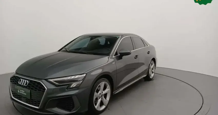 Audi A3 2023 2.0 40 tfsi mhev sedan s line s-tronic