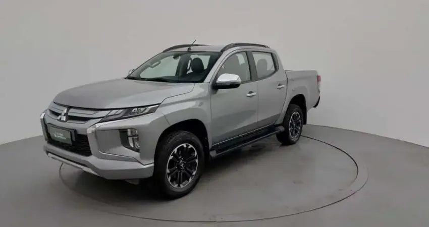 Mitsubishi L200 triton 2023 2.4 16v turbo diesel sport hpe cd 4p 4x4 automático