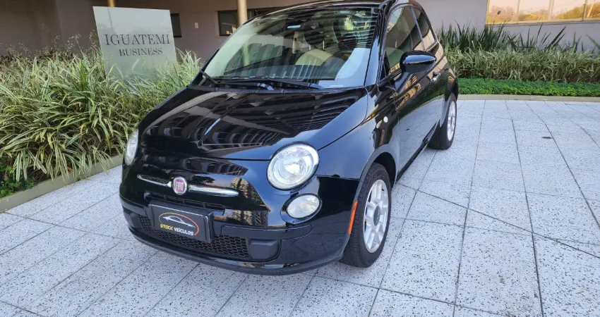Fiat 500 Cult 2015 - Impecável 