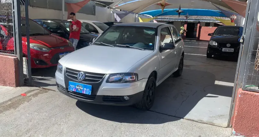 Gol 1.0 GIV