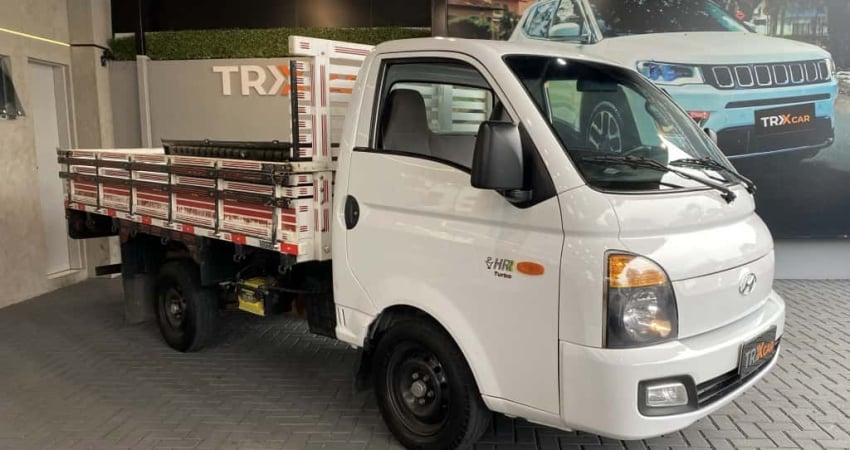 HYUNDAI HR 2.5 TCI HD LONGO COM CAÇAMBA 4X2  TURBO INTERCOOLER DIESEL 2P MANUAL