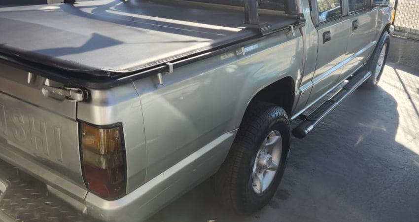 L200 rapidamente  pelo ano