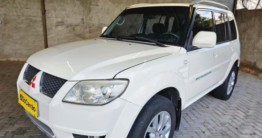 MITSUBISHI PAJERO TR4 FLEX HP 2011