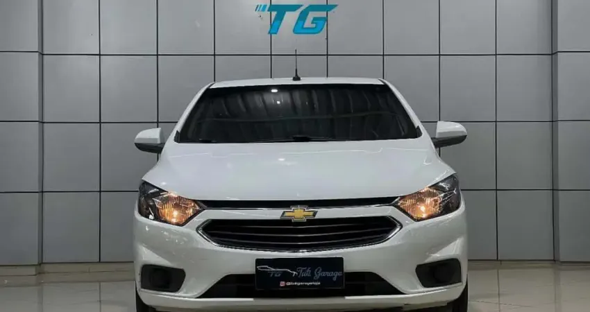 Chevrolet Onix 1.4 MPFI LT 8V FLEX 4P MANUAL - Branca - 2019/2019