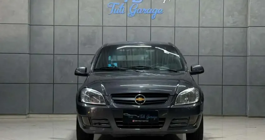 Chevrolet Prisma  Sed. Maxx/ LT 1.4 8V ECONOF. 4p  - Cinza - 2011/2012