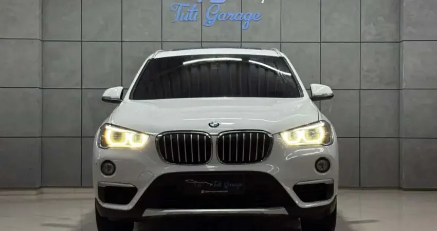 BMW X1 SDRIVE 20i 2.0/2.0 TB Acti.Flex Aut.  - Branca - 2017/2018