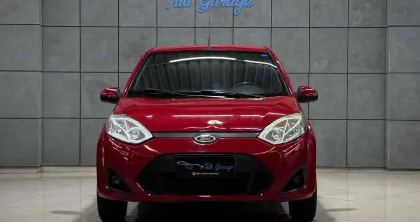 Ford Fiesta 1.6 8V Flex/Class 1.6 8V Flex 5p  - Vermelha - 2012/2013