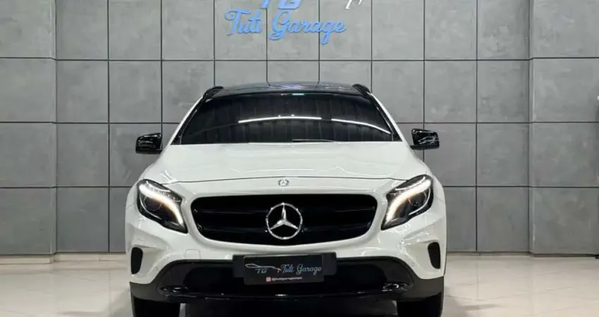 Mercedes-Benz Gla 200 1.6 VISION BLACK EDITION TURBO 16V 4P - Branca - 2015/2015