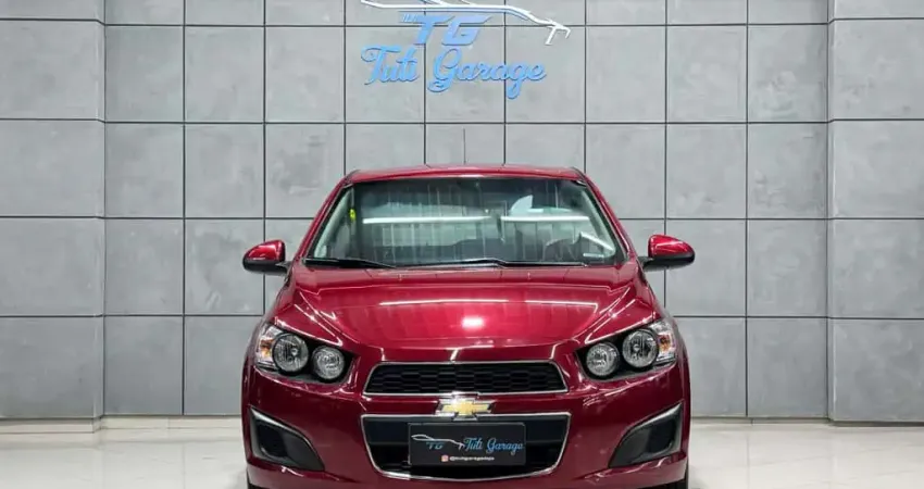 Chevrolet Sonic HB LT 1.6 16V FlexPower 5p Mec. - Vermelha - 2014/2014