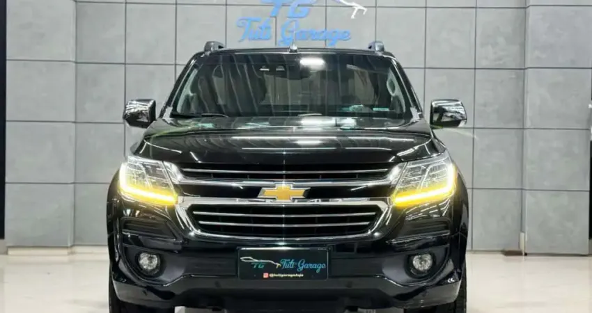 Chevrolet S-10 Pick-up LTZ 2.5 Flex 4x2 CD - Preta - 2016/2017