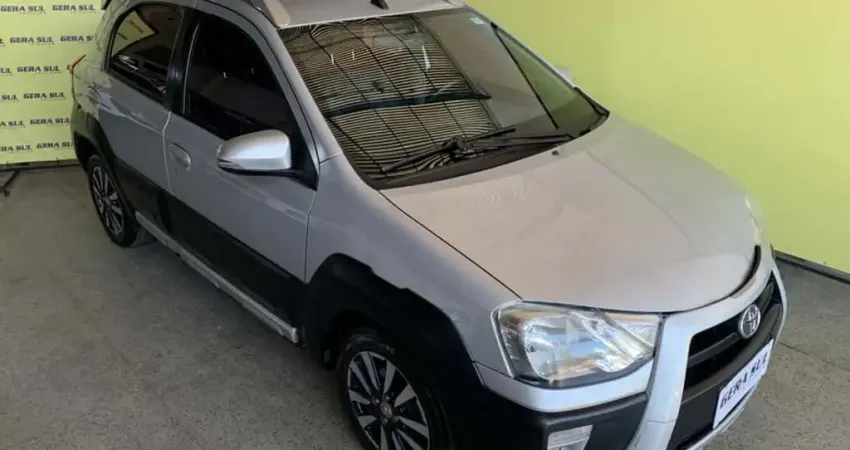 ETIOS CROSS 1.5 16V AT. FLEX 16/17 PRATA