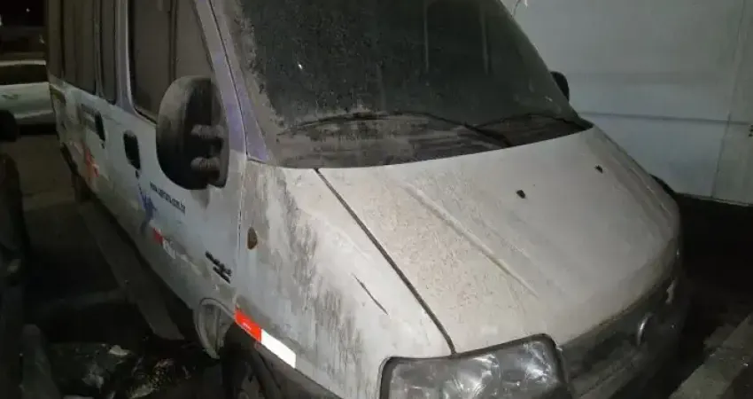 FIAT DUCATO MINIBUS 2011 SAO PAULO-SP Ano/Mod: 2010/2011 Cor: Branco