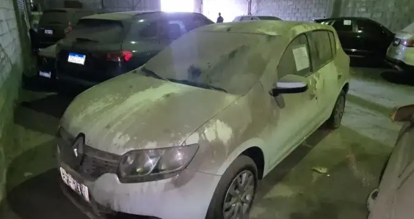 RENAULT SANDERO EXPR 16 2015 BELO HORIZONTE-MG Ano/Mod: 2015/2015