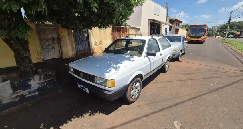  Volkswagen, modelo Parati CL, motor 1.8, Cor Branca, Gasolina.