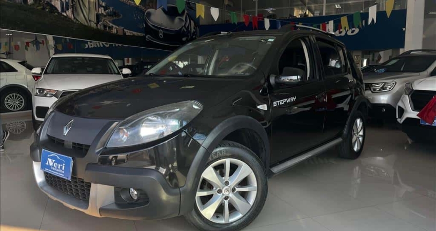 RENAULT SANDERO 1.6 STEPWAY 16V FLEX 4P AUTOMÁTICO