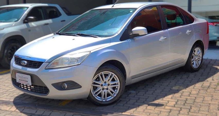 FORD FOCUS 2.0 GLX SEDAN 16V FLEX 4P AUTOMÁTICO