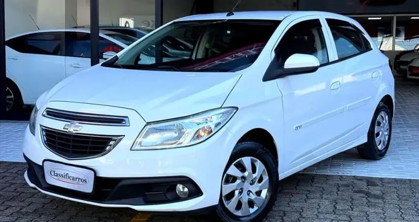 CHEVROLET ONIX 1.0 MPFI LT 8V FLEX 4P MANUAL