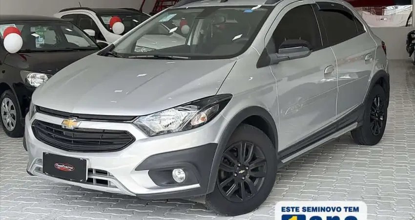 CHEVROLET ONIX 1.4 MPFI ACTIV 8V FLEX 4P AUTOMÁTICO