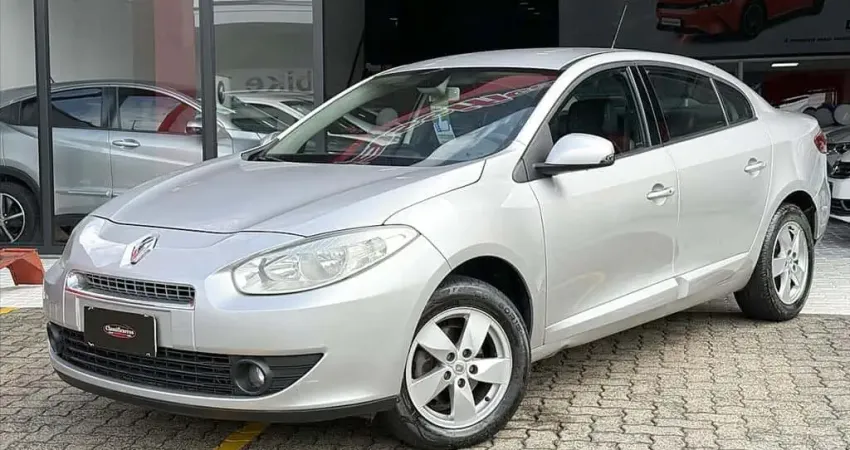 RENAULT FLUENCE 2.0 DYNAMIQUE 16V FLEX 4P AUTOMÁTICO
