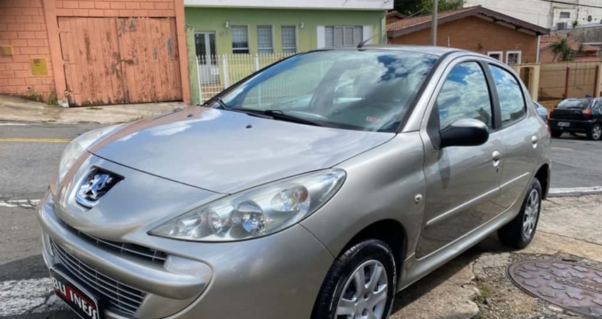Peugeot 207 1.4 XR 8V FLEX 4P MANUAL